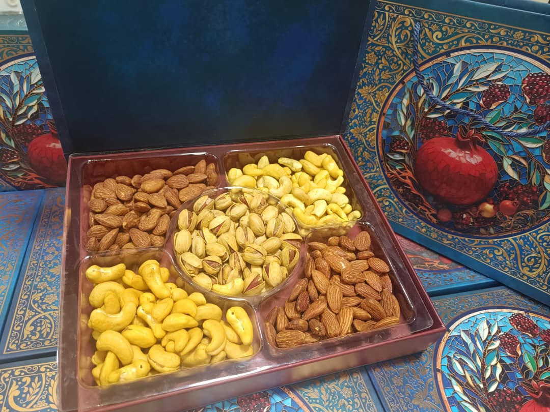 پک ویژهٔ آجیل شور